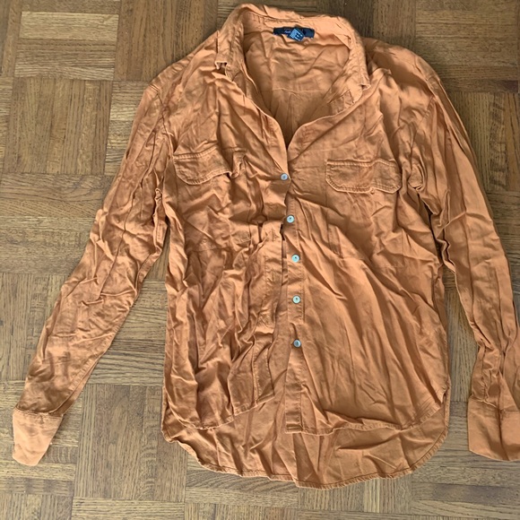 Shirt - Picture 1 of 1